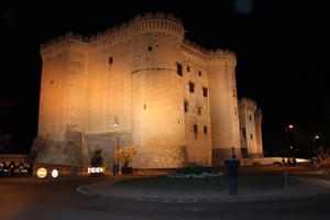 Tarascon - Schloss bei Nacht