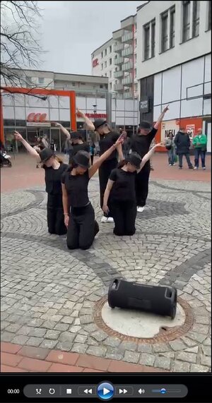 Tanz-Flashmob auf dem Alten Markt
