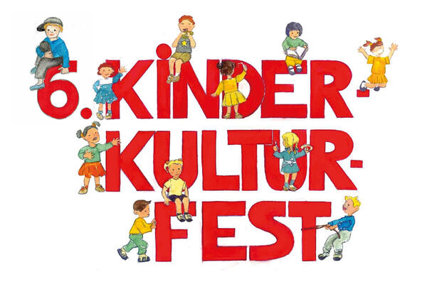 Schriftzug Kinderkulturfest mit gezeichneten fröhlichen Kindern.